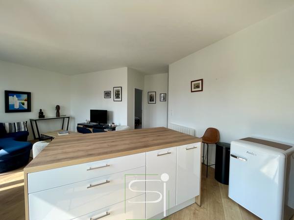 Appartement
                                                                                                                                                                                                                                                                                                                        2 pièce(s)                                                                                                                                                                                                          1 chambre(s)                                                                                                                                                                                                          52  m²