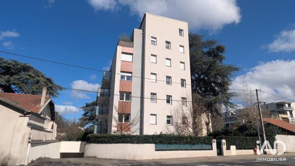 Location appartement 2 pièces 40 m² Tassin-la-Demi-Lune