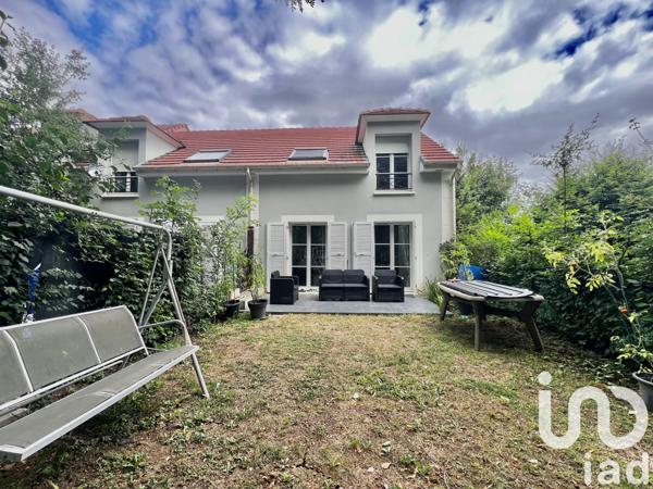 House for sale 4 rooms 89 m² Melun