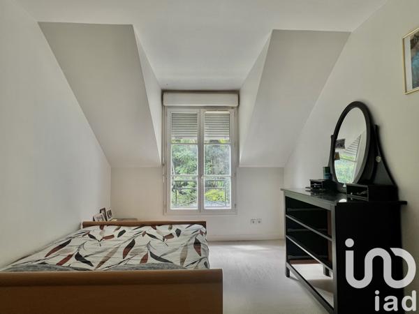 House for sale 4 rooms 89 m² Melun