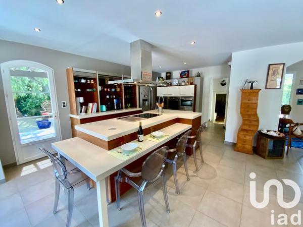 Maison à vendre 8 pièces 232 m² Marseillan