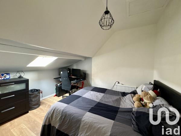 House for sale 4 rooms 106 m² Le Coudray-Montceaux