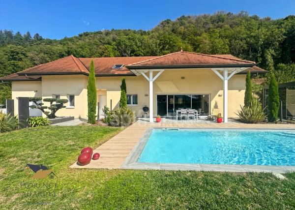 Maison contemporaine de caractère – 240 m² habitables – SERRIERES EN CHAUTAGNE (73)