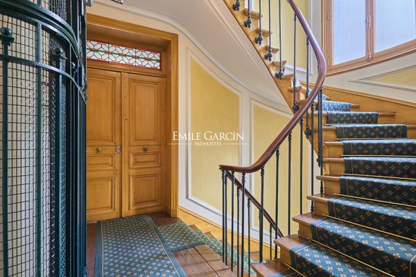 A vendre - Appartement Familial - 94 m² - 75006 - Paris - Assas-Luxembourg