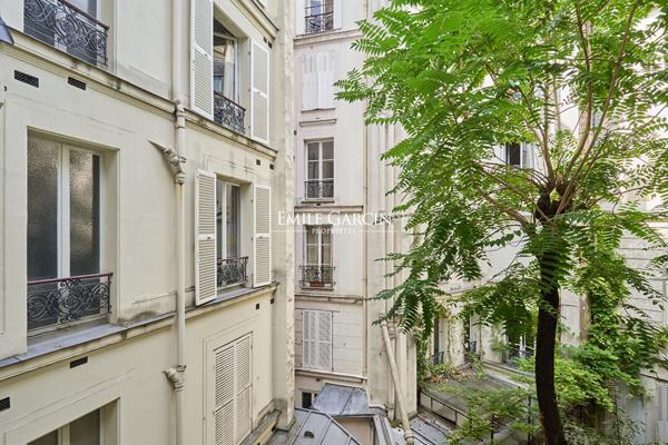 A vendre - Appartement Familial - 94 m² - 75006 - Paris - Assas-Luxembourg