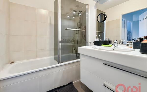 Maison à vendre    4 pièces • 75,87 m2 Châteauneuf-les-Martigues