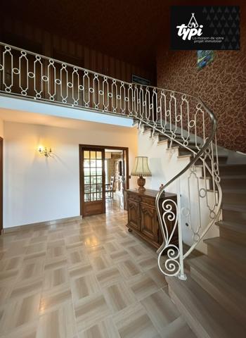 Maison 10 pièces de 220 m² à Port-Louis