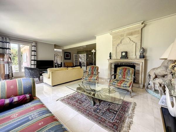 Maison Ozoir La Ferriere 9 pièce(s) 250 m2