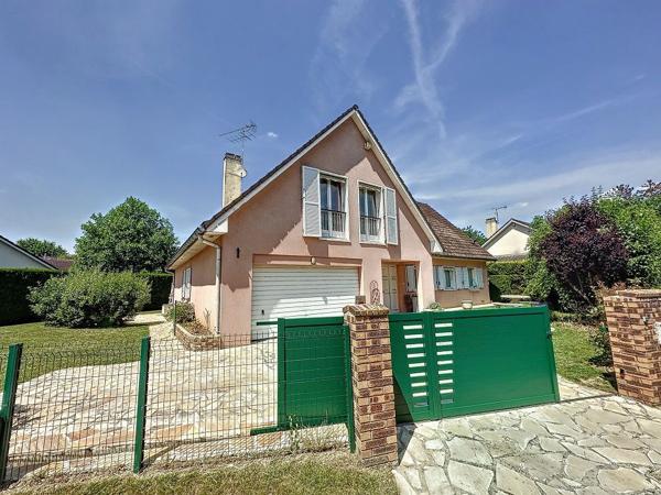 Maison Ozoir La Ferriere 9 pièce(s) 250 m2