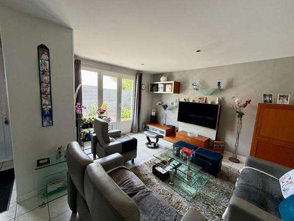 Maison plain pied 110m² 3 chambres Impasse Sous sol complet garage 1 voiture 2 salles de bains - Veranda - Mont saint aignan notre dame de bondeville