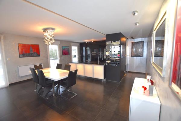 Penthouse T4 avec grande terrasse - Etat neuf