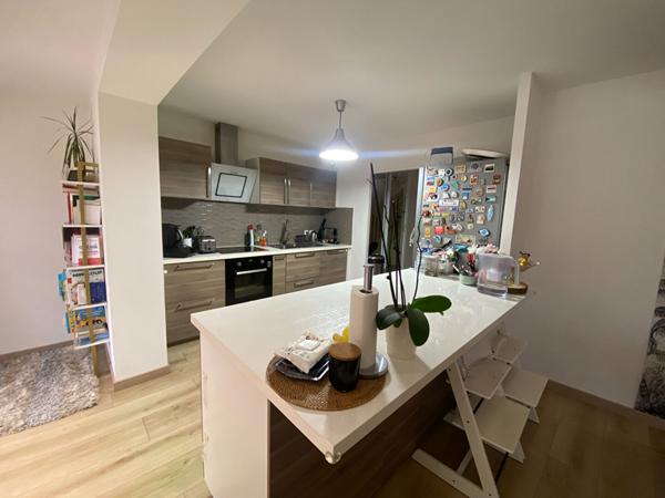 Maison Le Coudray Montceaux 5 pièce(s) 105 m2