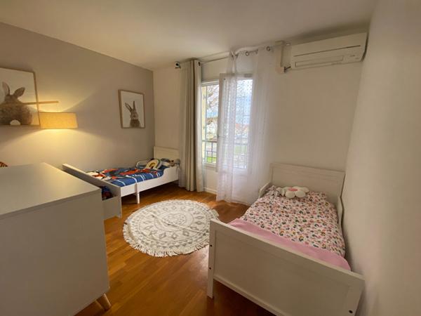 Maison Le Coudray Montceaux 5 pièce(s) 105 m2