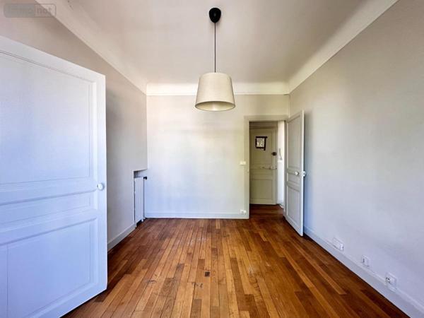 Appartement à vendre à Tours dans l'Indre-et-Loire (37000), ref : 37072-645