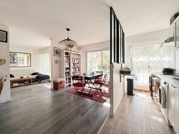 Appartement Nogent Sur Marne 2 pièce(s) 60.90 m2