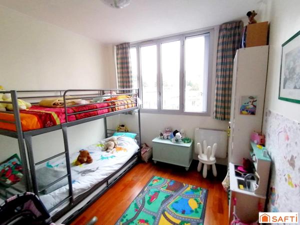 Appartement 90 m² en Centre Ville avec 4 Chambres