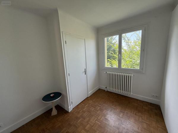 Maison individuelle à vendre à Cusset dans l'Allier (03300), ref : 2025/951-03020