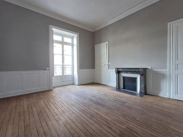 Location appartement Nantes : 2 524 € - AJP Immobilier Nantes Jouzel