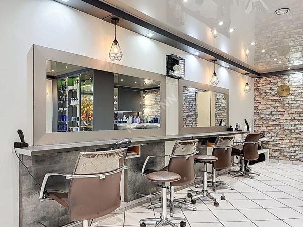 ANNECY _ Fonds de commerce coiffeur Annecy centre
