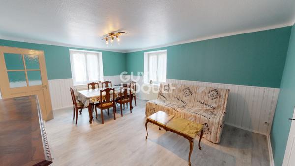 LOCATION d'un appartement F3 (73 m²) à TRIEMBACH AU VAL