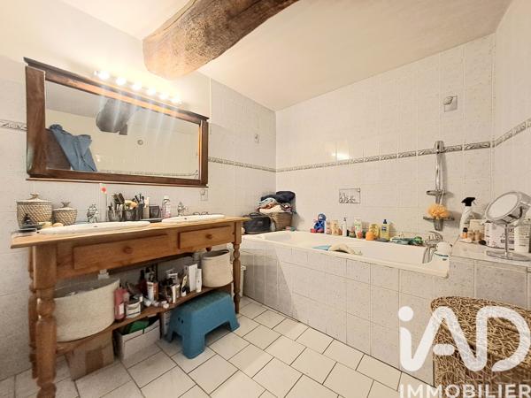 Maison à vendre 6 pièces 186 m² Saint-Onen-la-Chapelle
