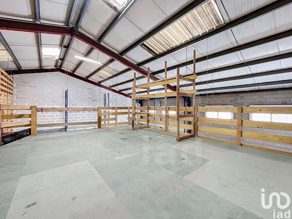 Location atelier 367 m² Brie-Comte-Robert