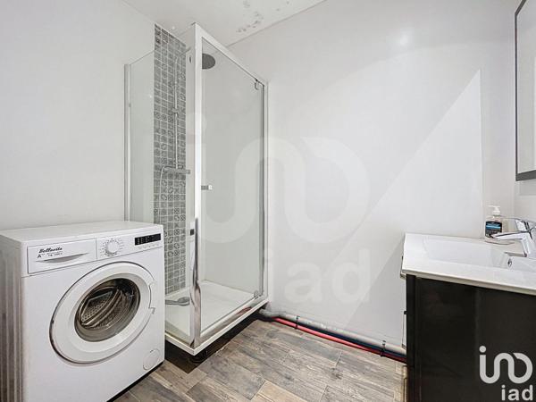 Location atelier 367 m² Brie-Comte-Robert