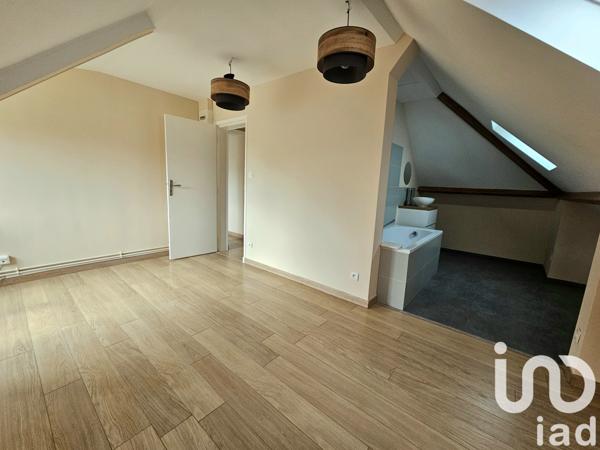 House for sale 6 rooms 134 m² Saint-Saulve