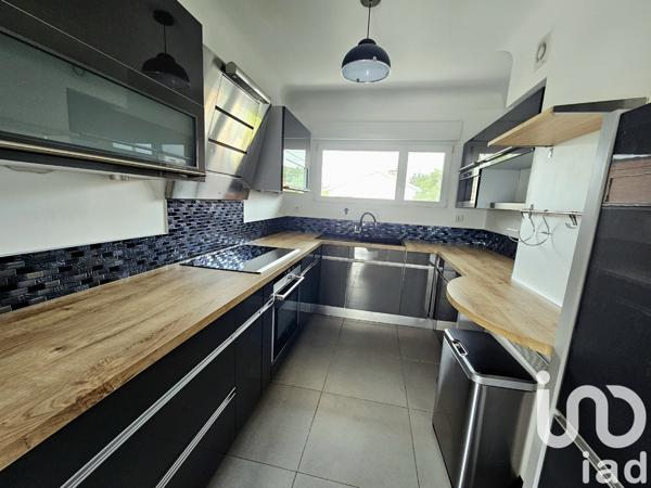 House for sale 6 rooms 134 m² Saint-Saulve