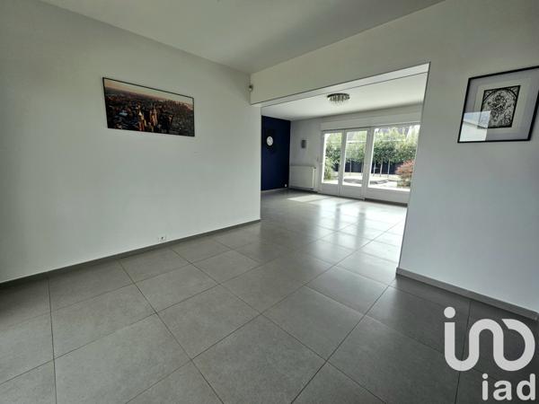 House for sale 6 rooms 134 m² Saint-Saulve