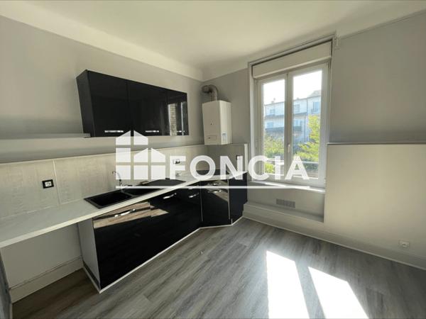 Location Appartement 3 pièces 69 m² - 124 AVENUE DU GENERAL LECLERC Vandeouvre Les Nancy 54500