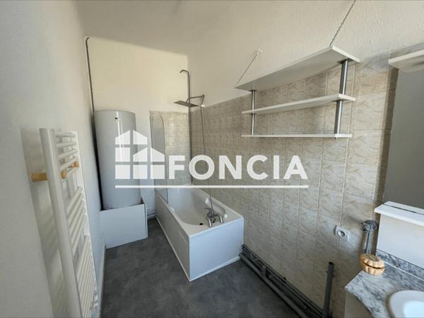 Location Appartement 3 pièces 69 m² - 124 AVENUE DU GENERAL LECLERC Vandeouvre Les Nancy 54500