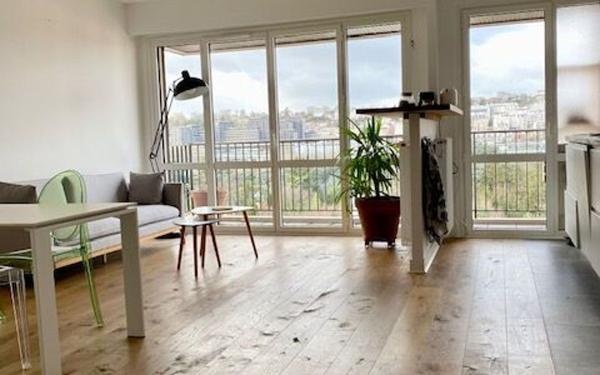 Appartement à louer    2 pièces •  Boulogne-Billancourt