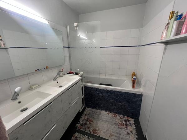 Appartement T3 Toulouse Mirail Université avec vue sur lac