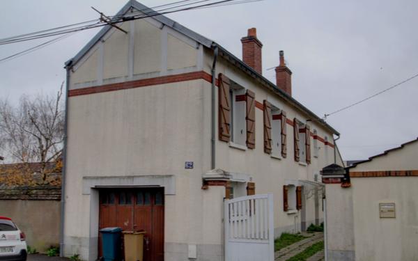 Maison à vendre    4 pièces • 112 m2 Orléans