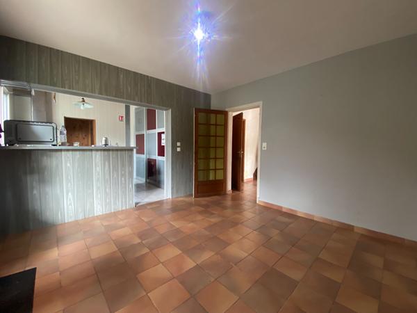 A vendre Propriété équestre Maison box écurie hangar manège Mont De Marsan hippodrome