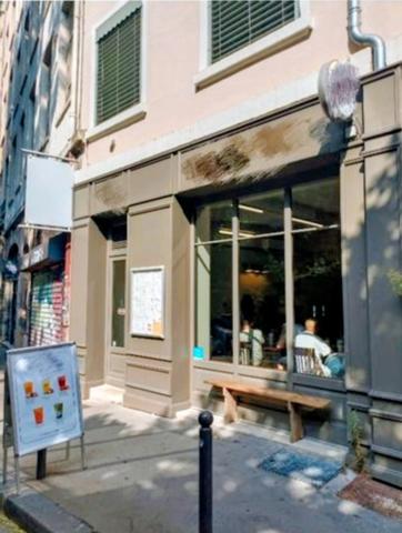 Belle opportunité d'ouvrir sa boutique à petit budget 35 000 euros LYON 1ER ARRONDISSEMENT Croix-Paquet
