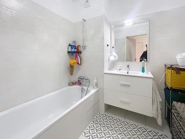 Fréjus - T3 récent - Vue dégagée calme et lumineux