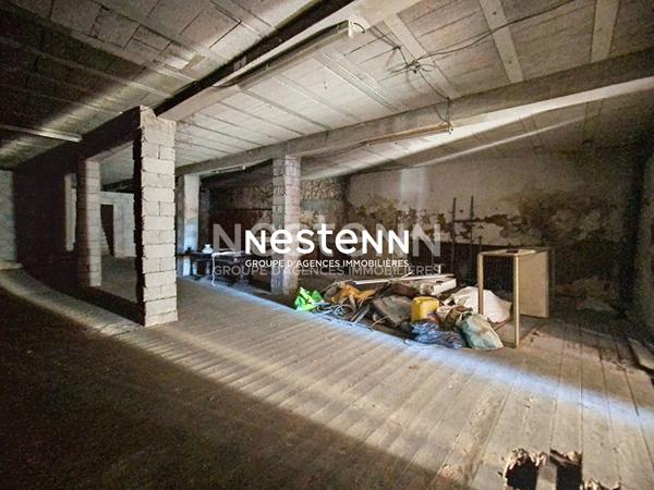 IMMEUBLE-400M2-INVESTISSEMENT-A RENOVER-CENTRE VILLE
