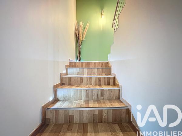 Maison à vendre 4 pièces 165 m² Bédarrides