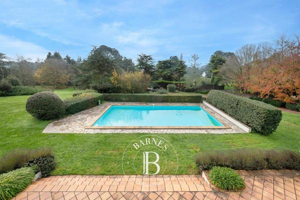 Guérande, Maison 4 Chambres -  264 m² à vendre