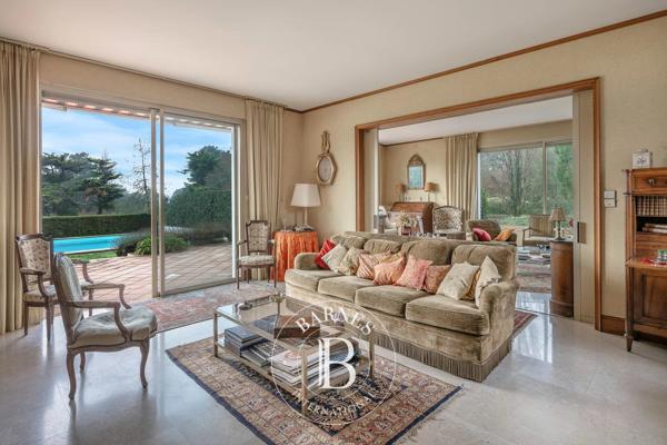 Guérande, Maison 4 Chambres -  264 m² à vendre