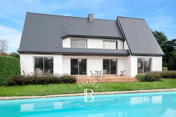 Guérande, Maison 4 Chambres -  264 m² à vendre
