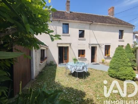 Maison à vendre 6 pièces 175 m² Souppes-sur-Loing
