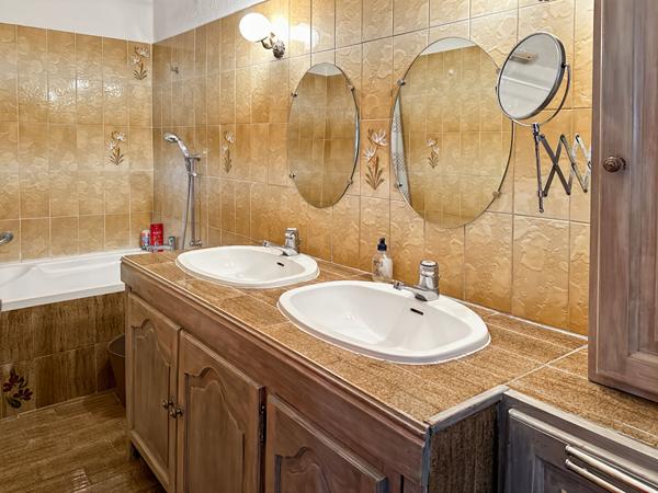 Le Pradet Duplex T6 avec deux terrasses et jardin privatif !