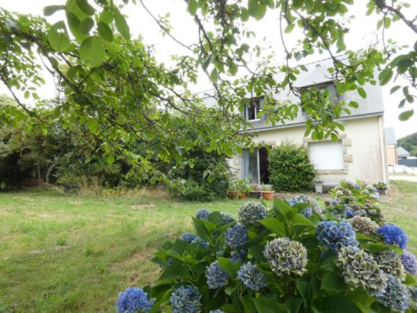 Maison 6 chambres sur un terrain de 1065 m2