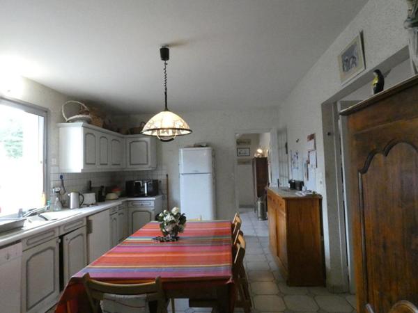 Maison 6 chambres sur un terrain de 1065 m2