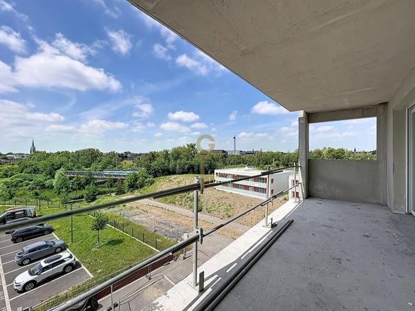 Appartement T5 d’exception – Vue imprenable sur la Deûle
