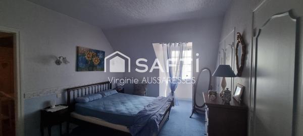 Maison familiale sur un très beau jardin arboré