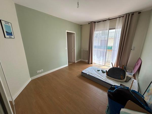T6 Poitiers Hyper Centre – 141.96 m²